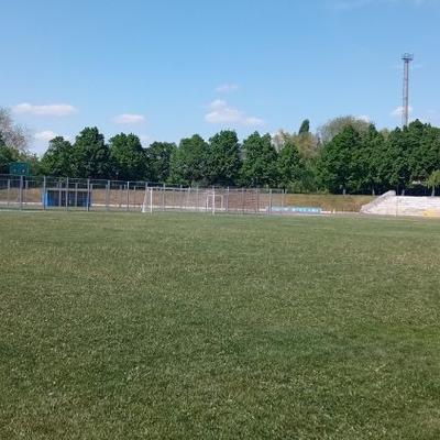 Stadionul Tinereţea 