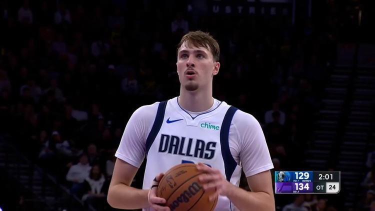 A intrat în istoria NBA la 18 ani