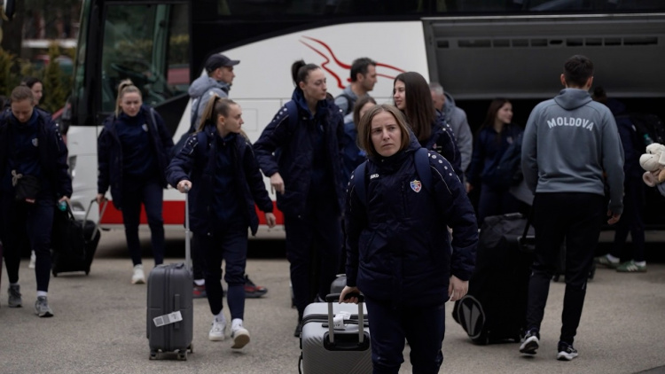 „Acvilele” au ajuns la București