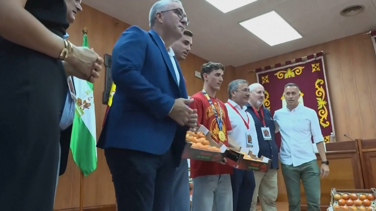 Cadou inedit pentru Fabian Ruiz și Gavi