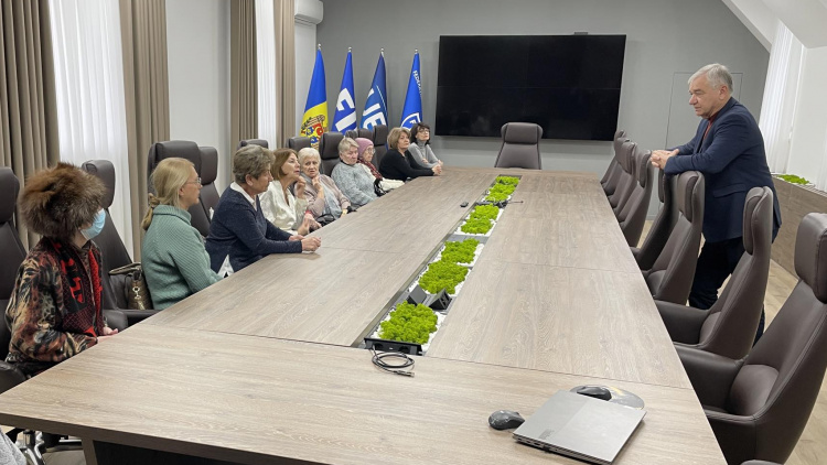 Caritate. FMF: Nu uităm