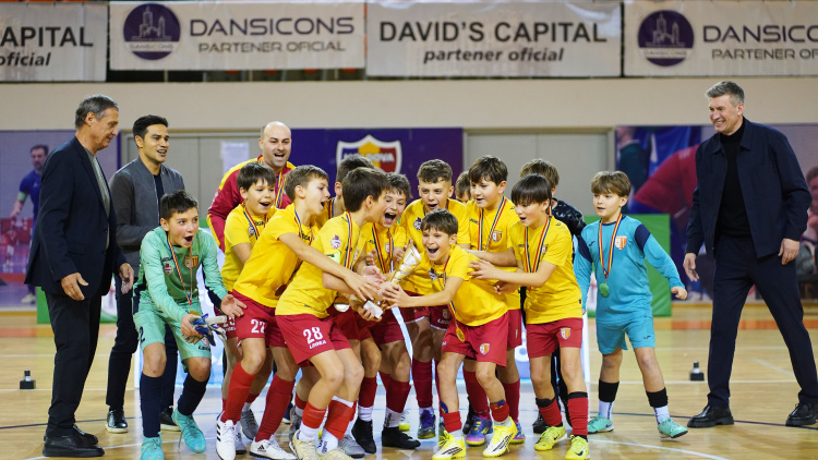 Spartanii Sportul U12, câștigătoarea turneului Futsal Superliga Junior
