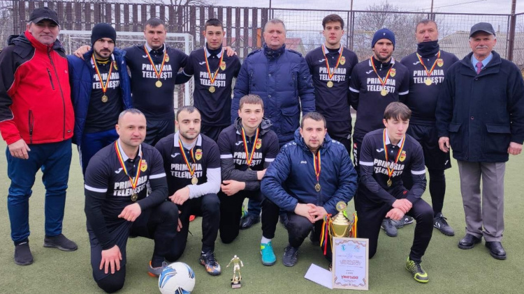 Echipa Primăriei Telenești, câștigătoarea campionatului raional de mini-fotbal