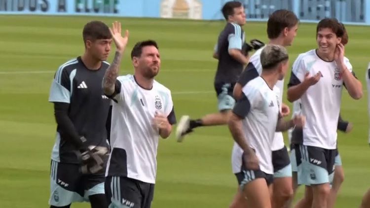 Euforie la antrenamentul naționalei Argentinei