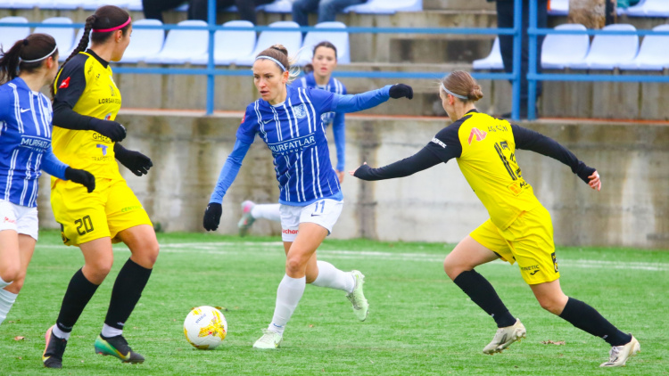 Fotbal feminin. Claudia Chiper, hat-trick de senzație în România (video)
