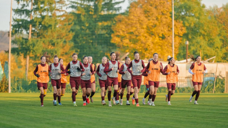 Fotbal feminin. Meci amical cu România și lotul convocat