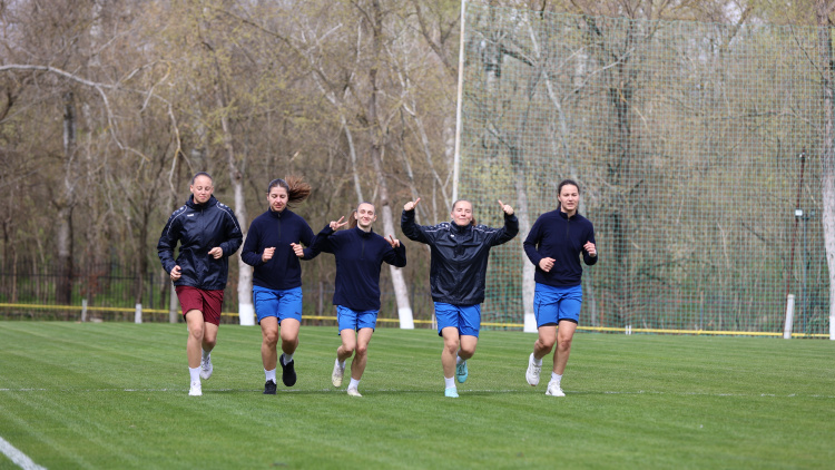 Fotbal feminin. Naționala s-a reunit pentru cantonamentul din aprilie