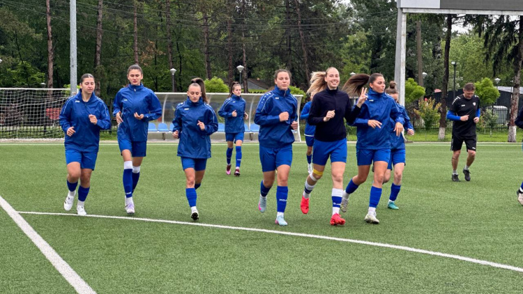 Fotbal feminin. Primele antrenamente ale naționalei înainte de meciurile cu Insulele Feroe și Gibraltar