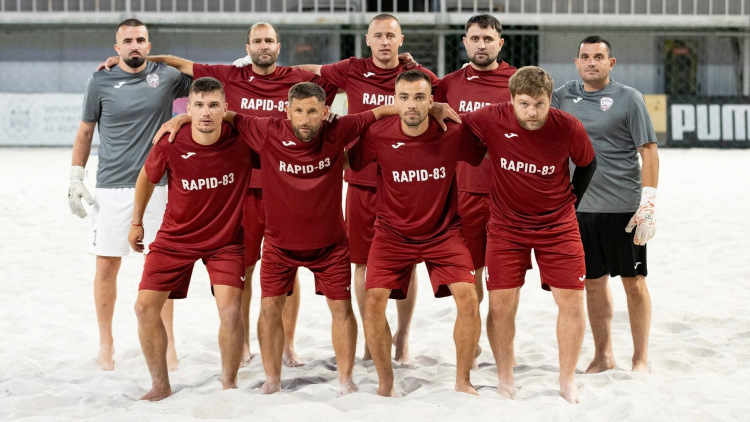 Fotbal pe plajă. Rapid câștigă în premieră Cupa Moldovei!