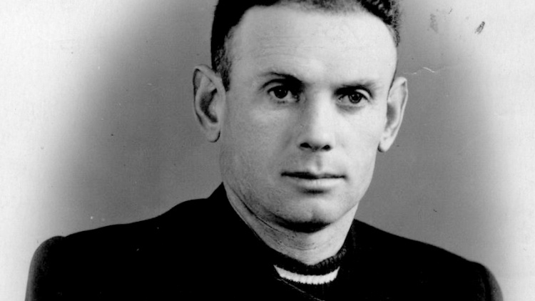 In Memoriam. Mihail Ionescu, 100