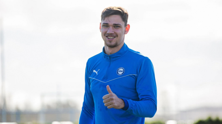 Iurie Iovu face pasul în La Liga, la Deportivo Alavés
