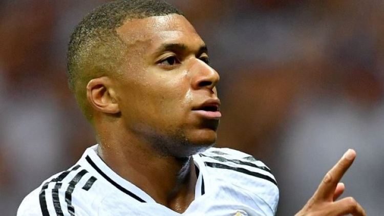 Kylian Mbappe a primit „Gheata de aur”