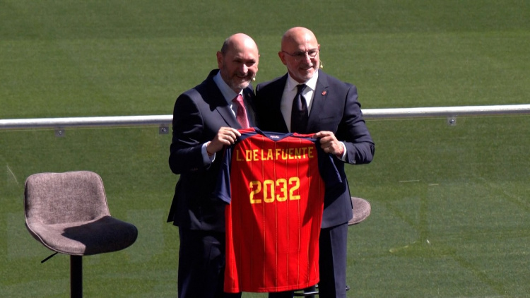Luis de la Fuente rămâne la naționala Spaniei până în 2032