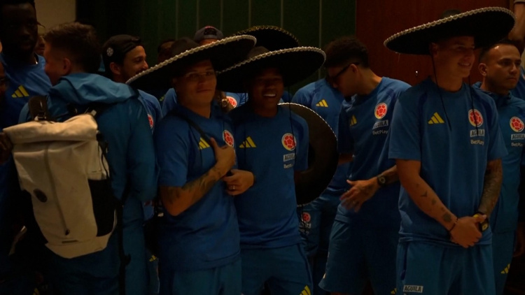 Mexicul îi primește festiv pe columbieni