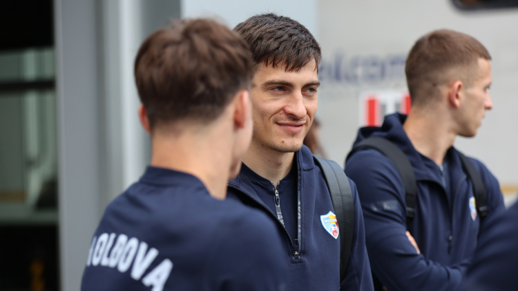 Naționala a ajuns în Italia