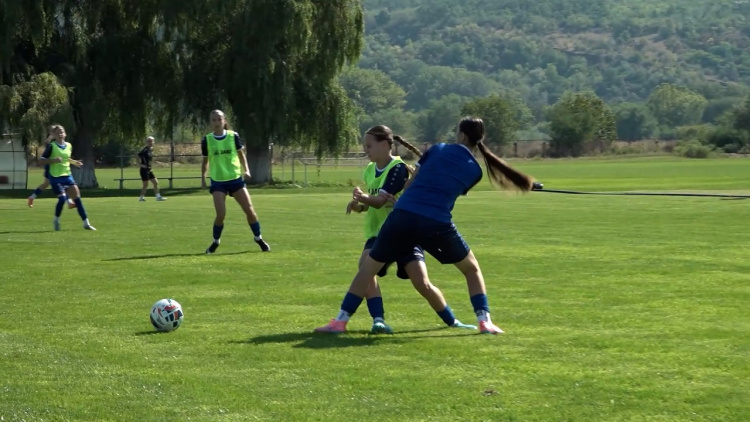 Naționala feminină U17, dublă amicală contra României