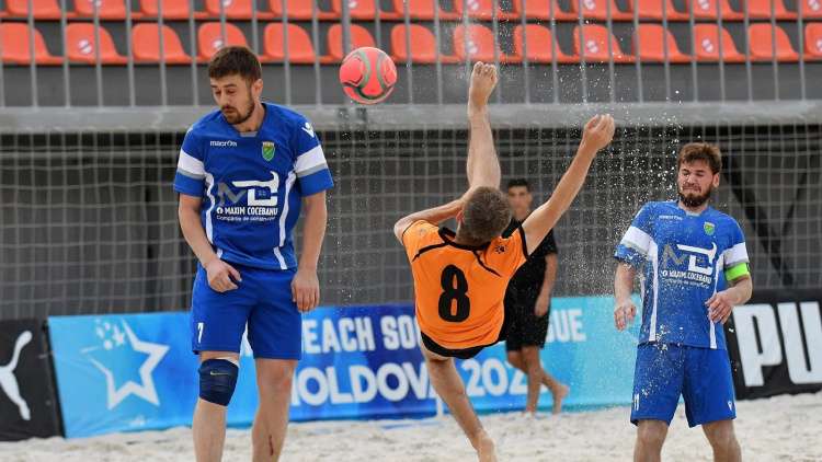Fotbal pe plajă. Campionatul Moldovei va demara miercuri, 18 iunie
