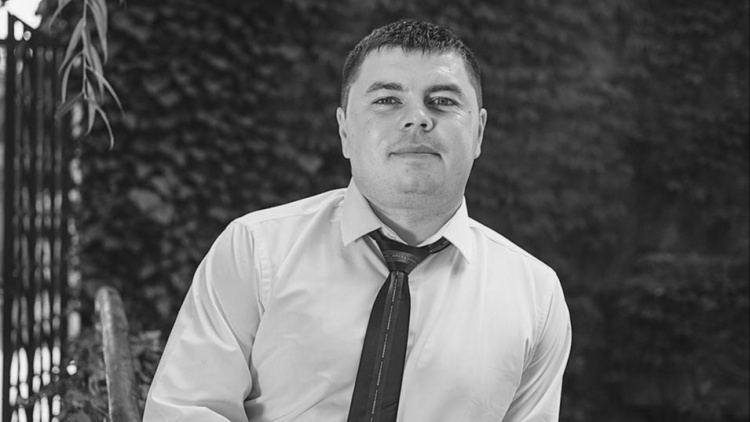 S-a stins Iurii Bondarciuc...