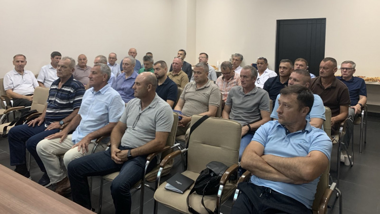 Seminar metodic și examen teoretic pentru observatorii de arbitri