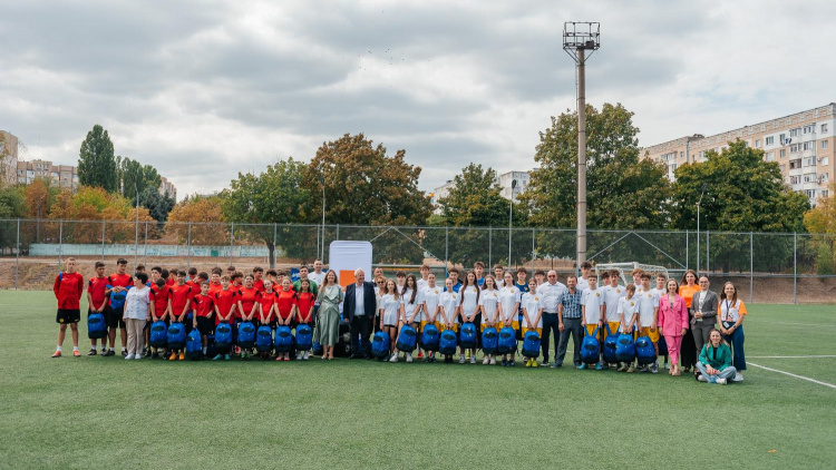 Start de sezon pentru proiectul „Fotbal în Școli” la Liceul „Nicolae Iorga” din Chișinău