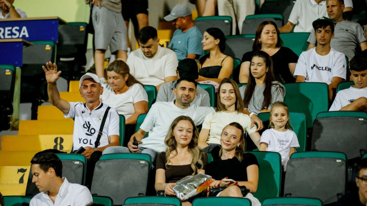 Unde mergem în weekend să privim fotbal