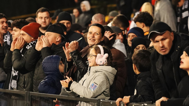 Unde mergem în weekend să privim fotbal