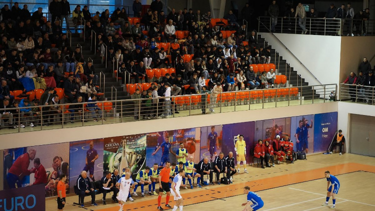 Unde mergem în weekend să privim fotbal