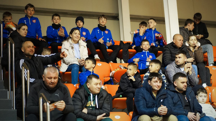 Unde mergem în weekend să privim fotbal