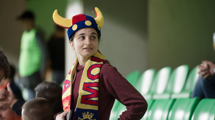 Unde mergem în weekend să privim fotbal 