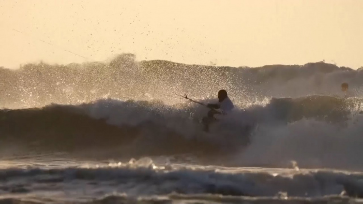 Valuri și adrenalină în Dakhla